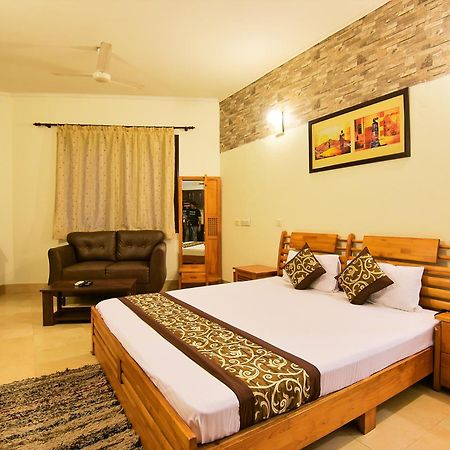 Bedchambers Serviced Apartments, Sushant Lok Гургаон Экстерьер фото
