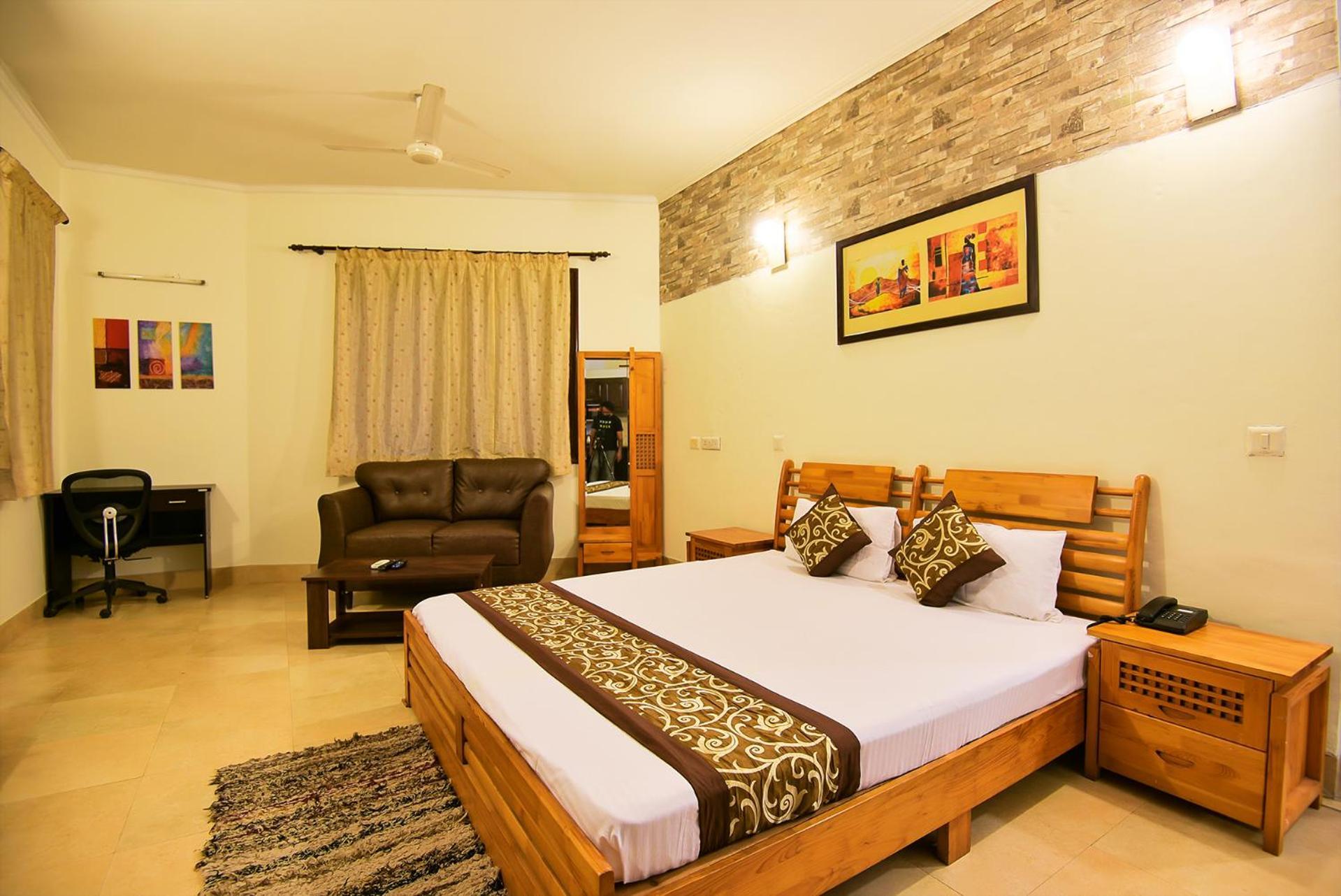 Bedchambers Serviced Apartments, Sushant Lok Гургаон Экстерьер фото